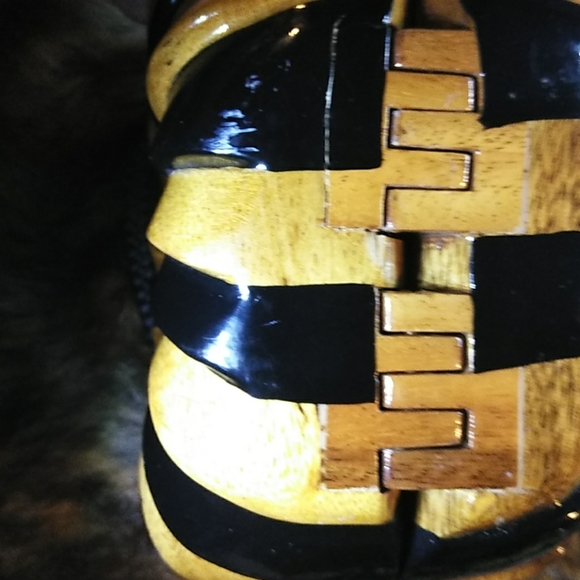 Timmy Woods purse. Black/tan. With black cord stra - Picture 3 of 7